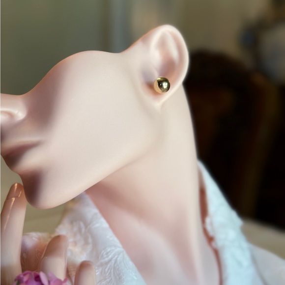 Classic Gold Stud Earrings ⚜️ - Picture 3 of 11